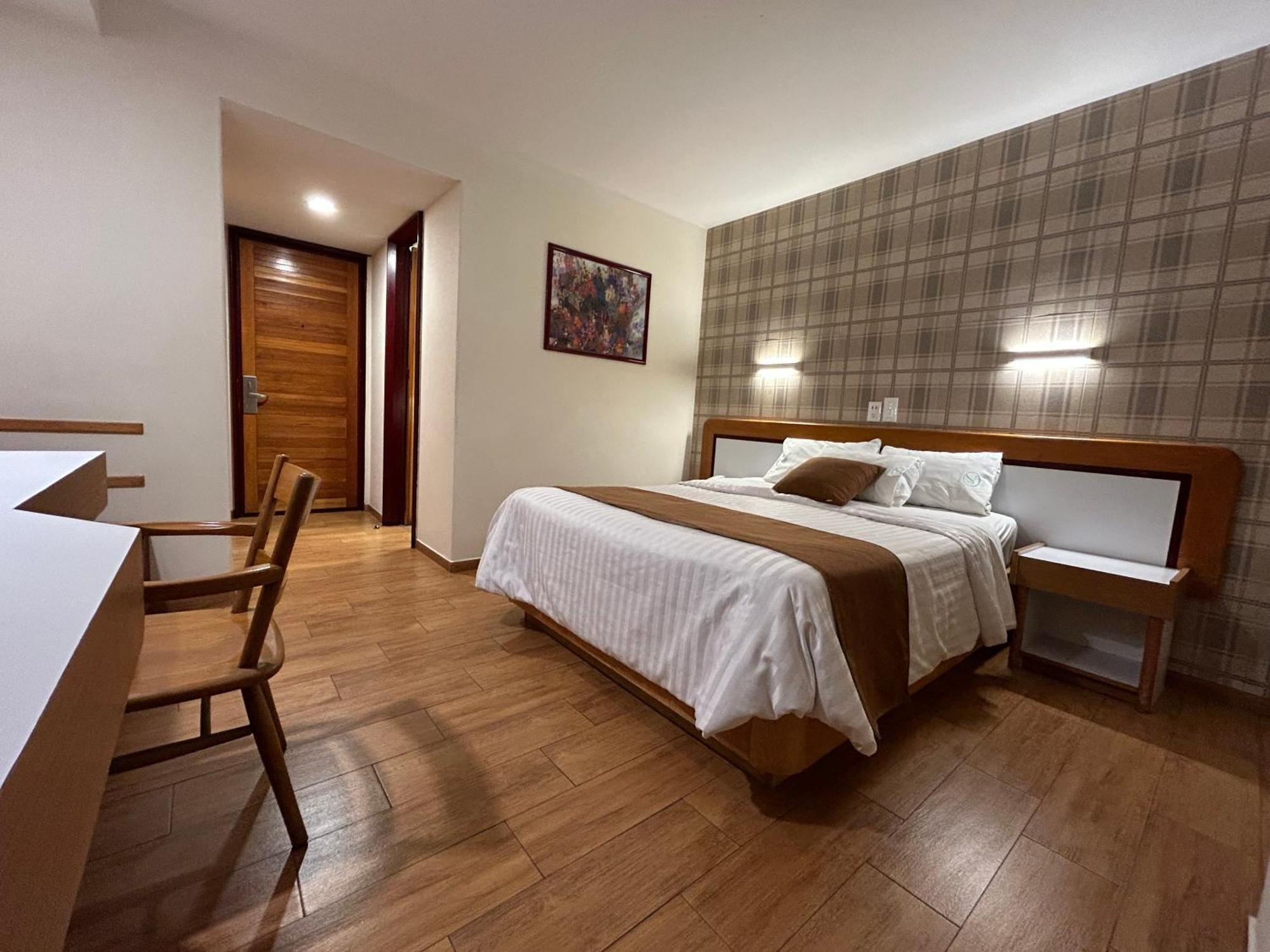 Hotel El Salvador 3*